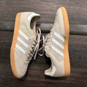 Adidas Samba Light Tan Sneakers